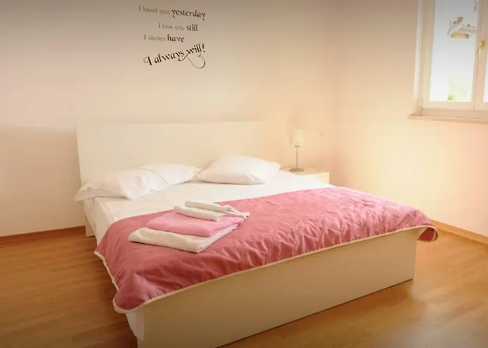 Sunny Villa Kaštelir